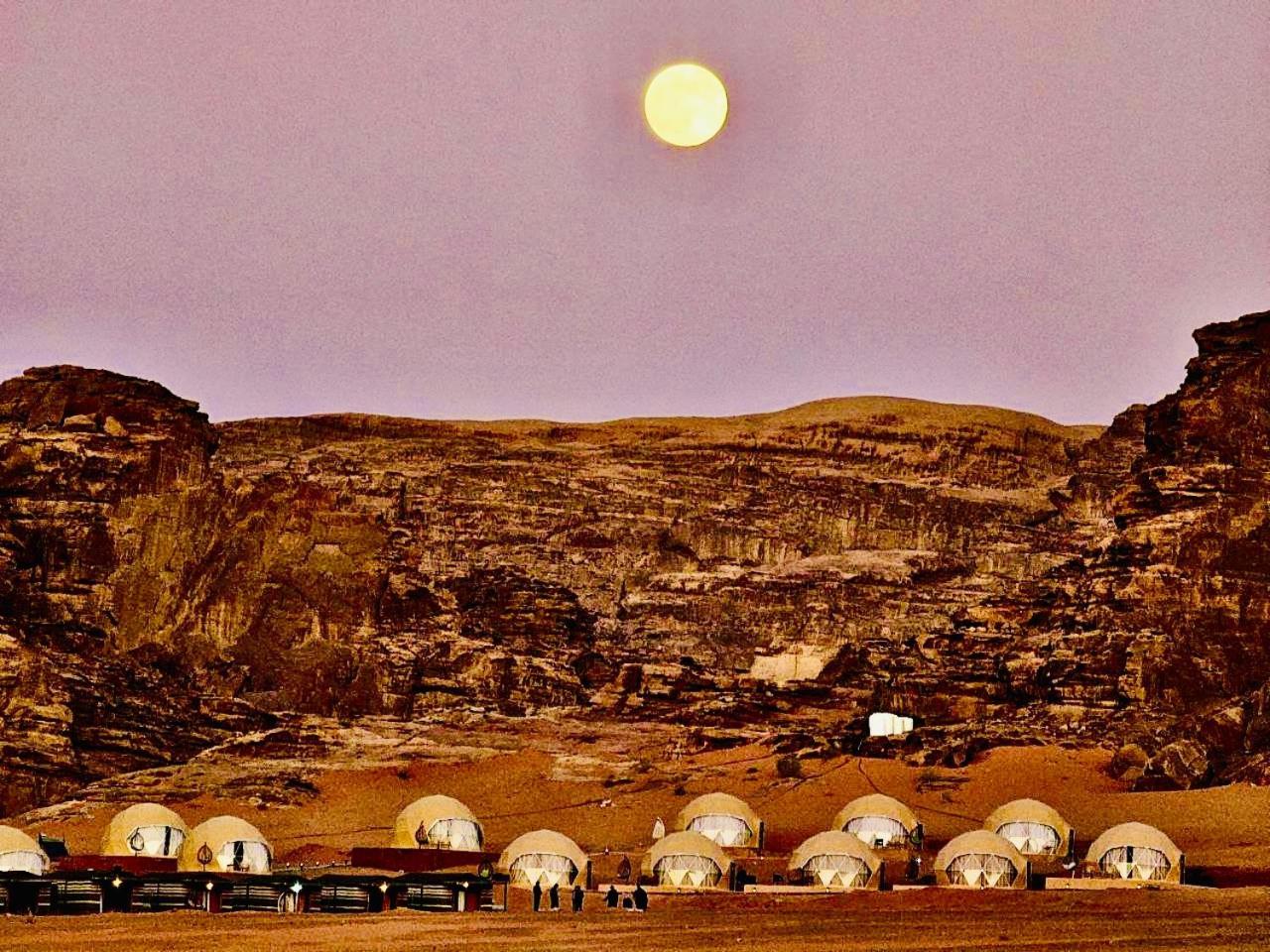Nael Bedouin Luxury Camp 와디럼 외부 사진